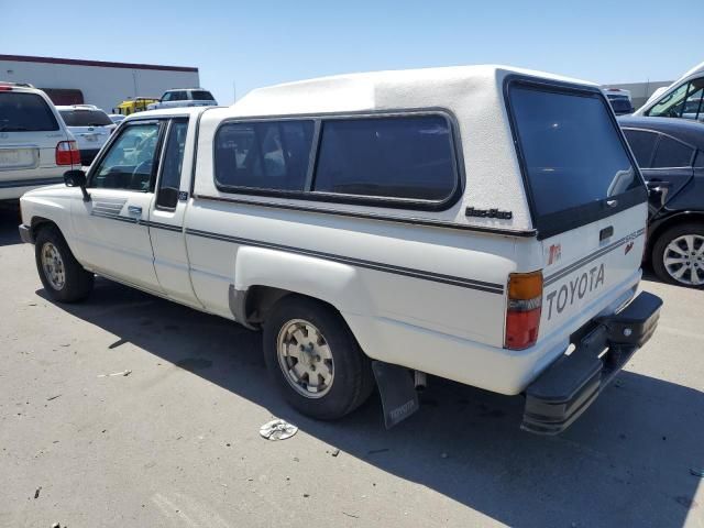 1986 Toyota Pickup Xtracab RN59 SR5