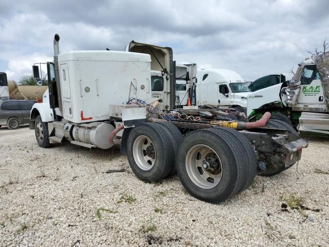 2015 Kenworth Construction T800