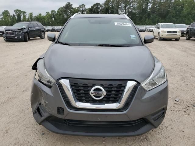 2019 Nissan Kicks S