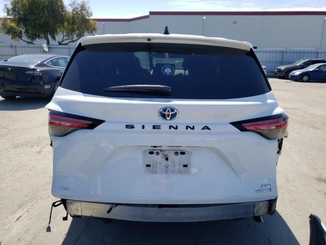 2021 Toyota Sienna XSE