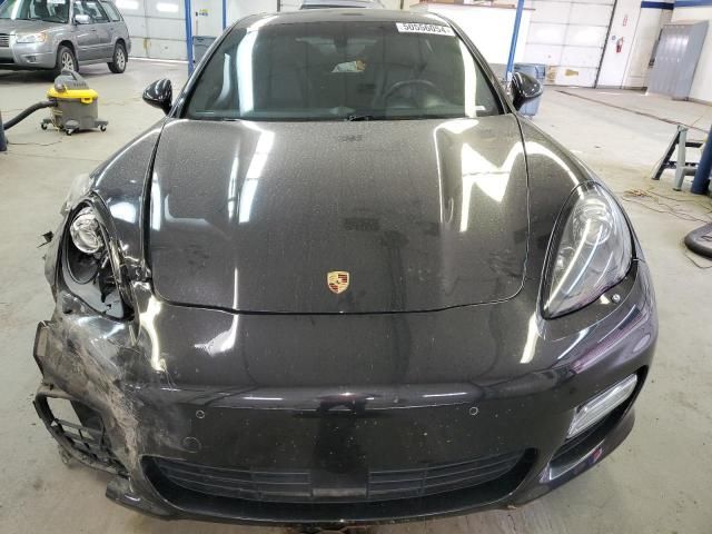 2013 Porsche Panamera Turbo