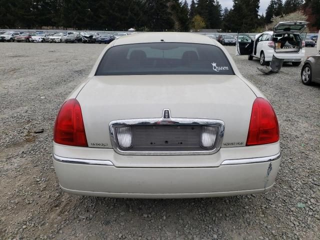 2006 Lincoln Town Car Designer