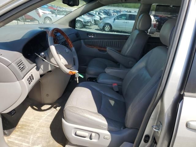 2006 Toyota Sienna XLE