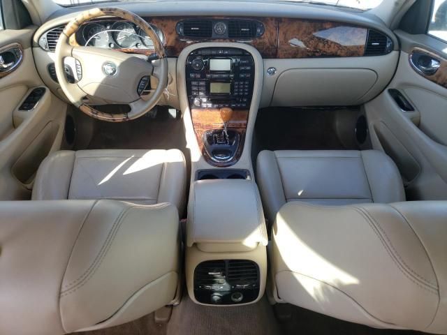 2004 Jaguar XJ8