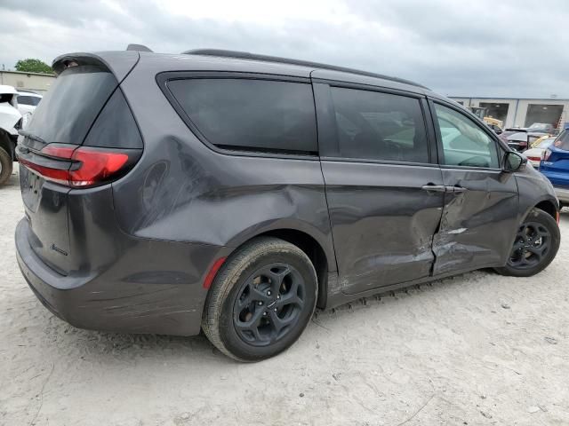 2021 Chrysler Pacifica Hybrid Touring L