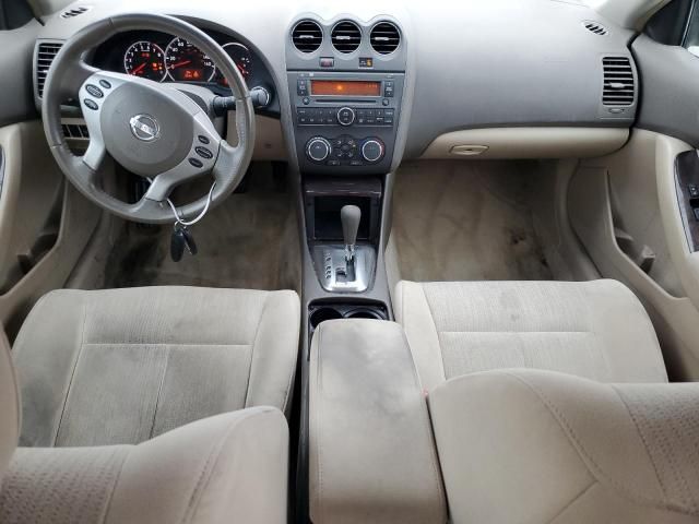 2010 Nissan Altima Base