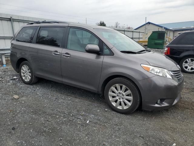 2015 Toyota Sienna XLE