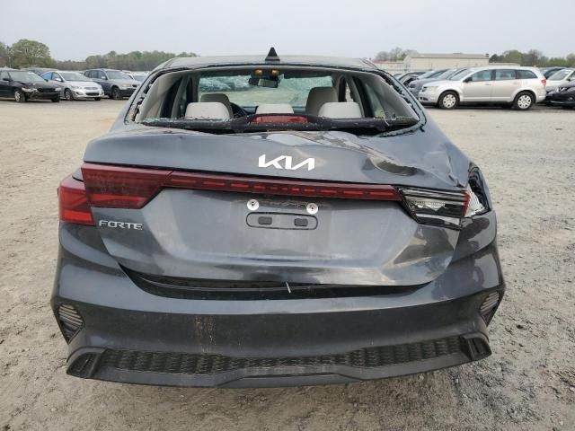 2022 KIA Forte FE