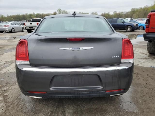 2019 Chrysler 300 Touring