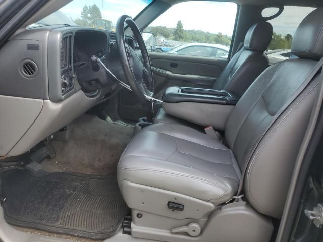 2005 Chevrolet Suburban C1500