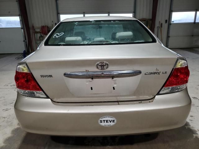 2005 Toyota Camry LE