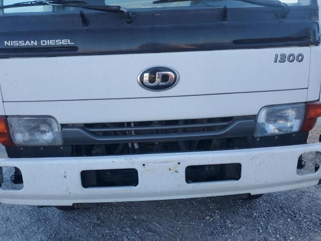 2005 Nissan Diesel UD1300