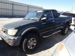 Salvage cars for sale from Copart Las Vegas, NV: 2000 Toyota Tacoma Xtracab Prerunner