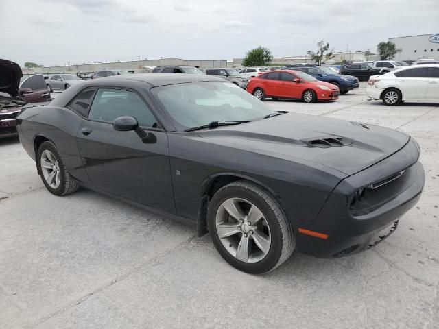 2015 Dodge Challenger SXT