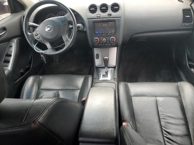 2011 Nissan Altima Base