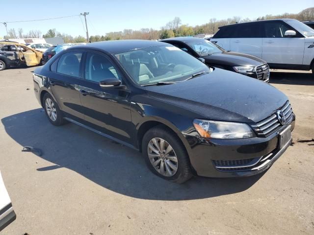 2015 Volkswagen Passat S