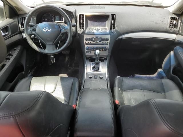 2015 Infiniti Q40