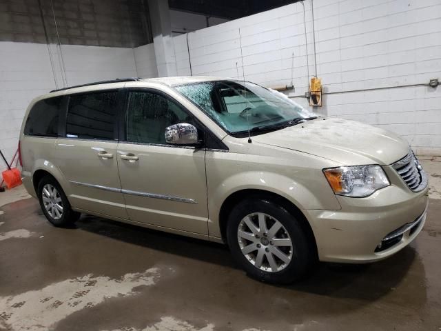 2011 Chrysler Town & Country Touring L