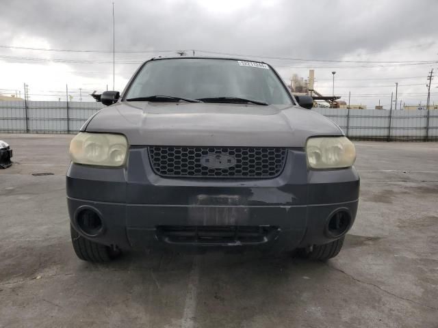 2005 Ford Escape XLS