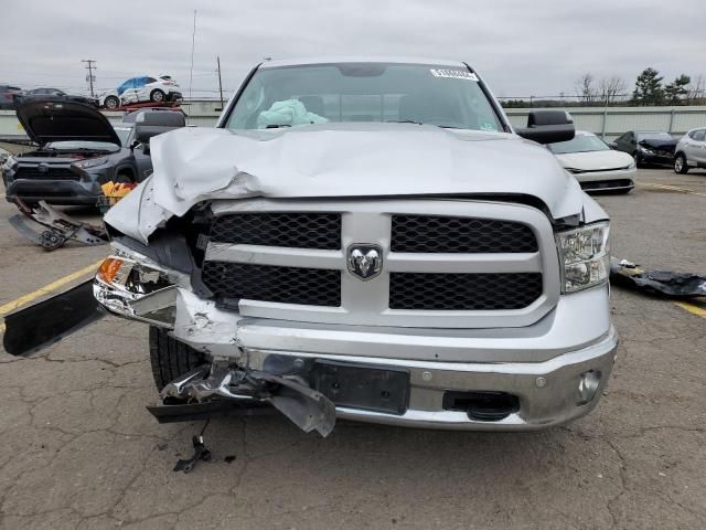 2016 Dodge RAM 1500 SLT