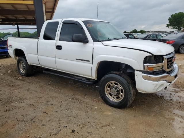 2003 GMC Sierra K2500 Heavy Duty