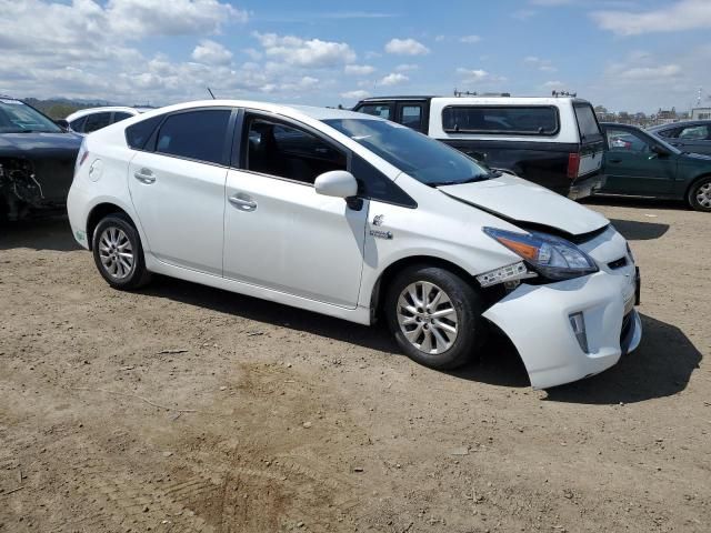 2014 Toyota Prius PLUG-IN