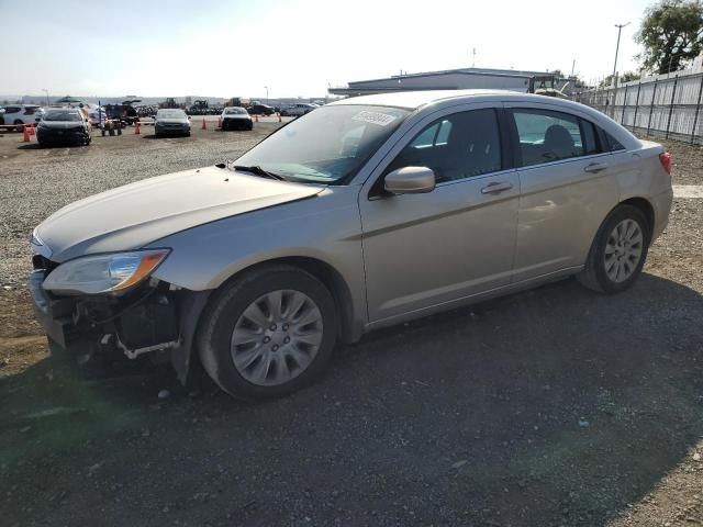 2014 Chrysler 200 LX