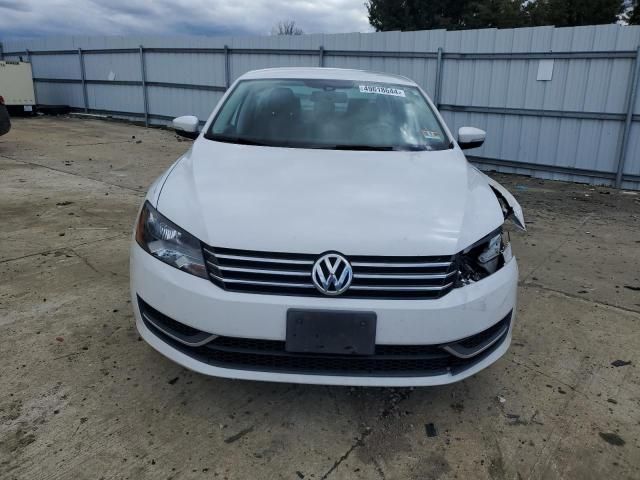 2014 Volkswagen Passat S