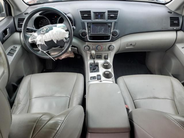 2013 Toyota Highlander Base