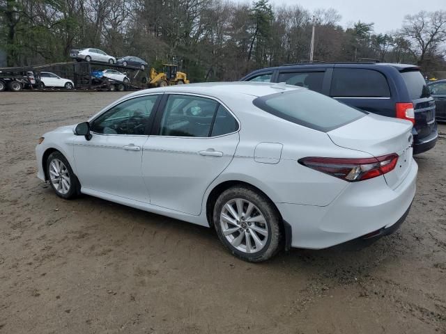 2022 Toyota Camry LE