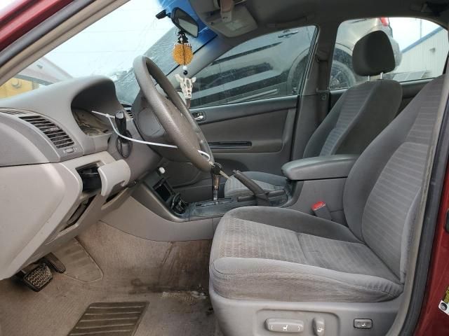 2005 Toyota Camry LE