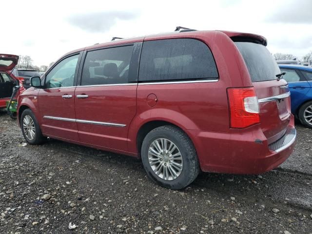 2014 Chrysler Town & Country Touring L