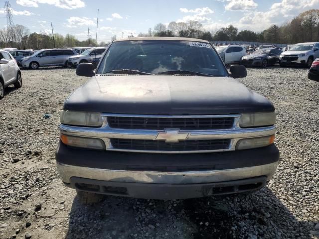 2004 Chevrolet Tahoe C1500