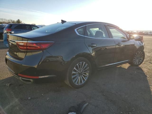 2017 KIA Cadenza Premium