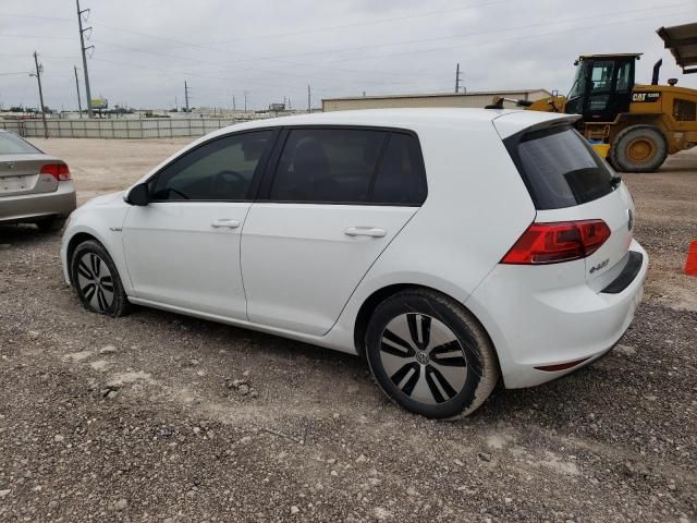 2016 Volkswagen E-GOLF SE