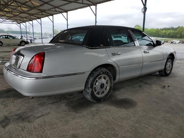 2002 Lincoln Town Car Cartier