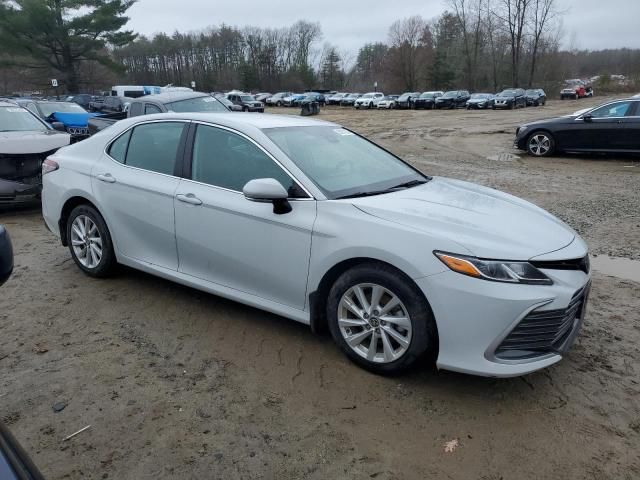 2022 Toyota Camry LE