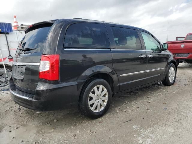 2015 Chrysler Town & Country Touring