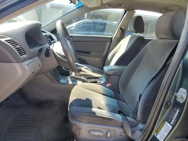 2005 Toyota Camry LE