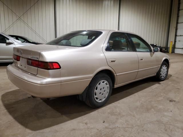 1999 Toyota Camry LE