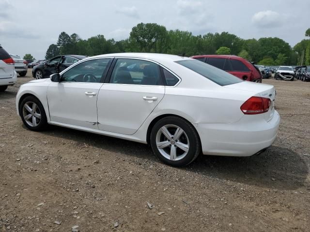 2013 Volkswagen Passat SE