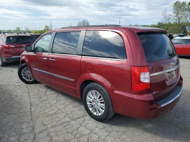 2013 Chrysler Town & Country Touring L