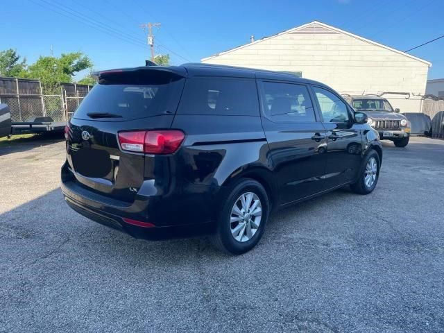 2015 KIA Sedona LX