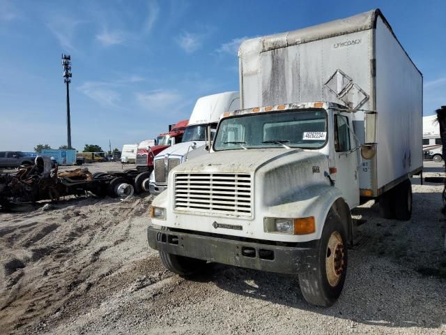 1999 International 4000 4700