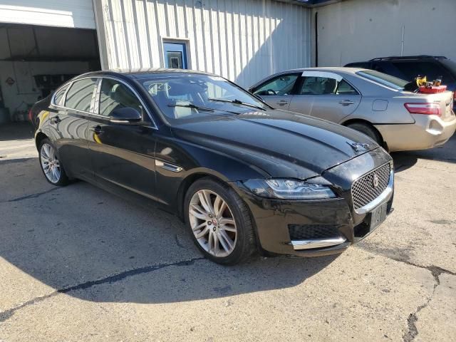 2016 Jaguar XF Prestige