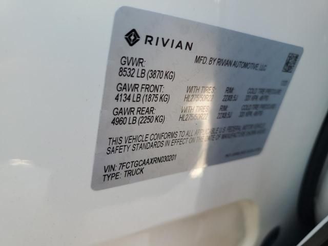 2024 Rivian R1T Adventure