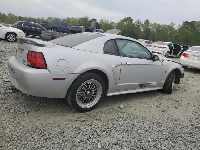 2003 Ford Mustang