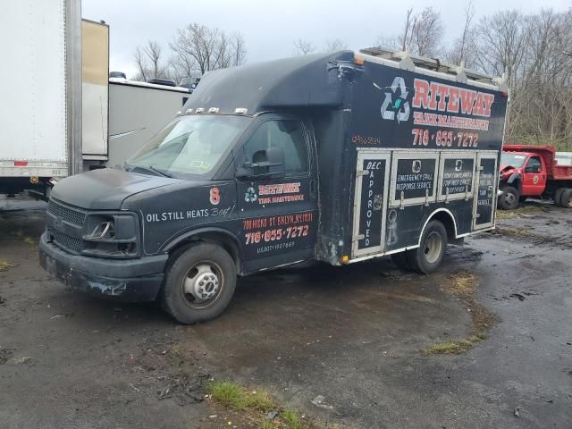 2006 GMC Savana Cutaway G3500