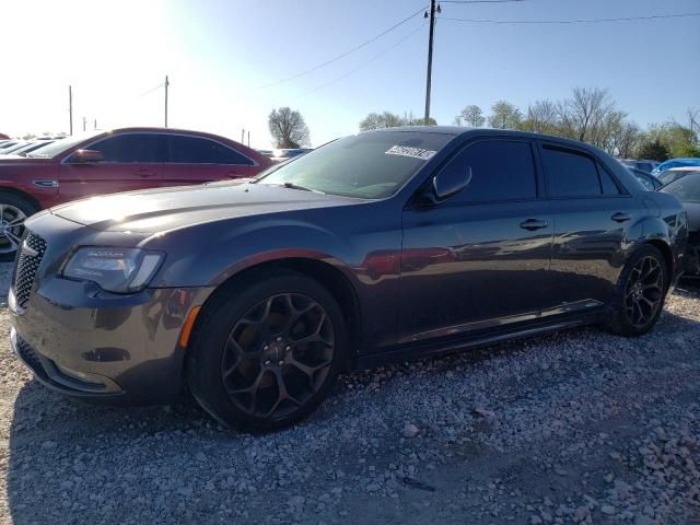 2016 Chrysler 300 S