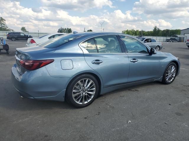 2018 Infiniti Q50 Luxe